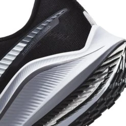 Chaussures De Running Nike Air Zoom Vomero 14 -Under Armour Soldes Boutique nike ah7857 011 8000