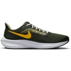 Chaussures De Running Nike Pegasus 39 -Under Armour Soldes Boutique nike fd0785 300 400